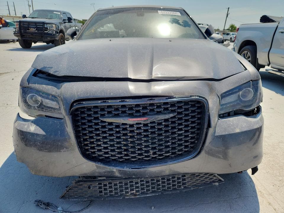 2023 CHRYSLER 300 S 5
