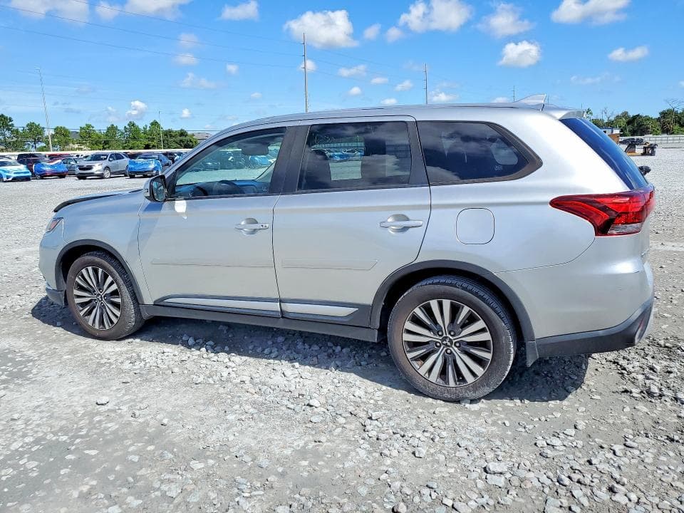 2020 MITSUBISHI OUTLANDER SE 2