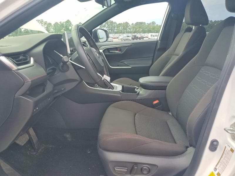 2024 TOYOTA RAV4 PRIME SE 7