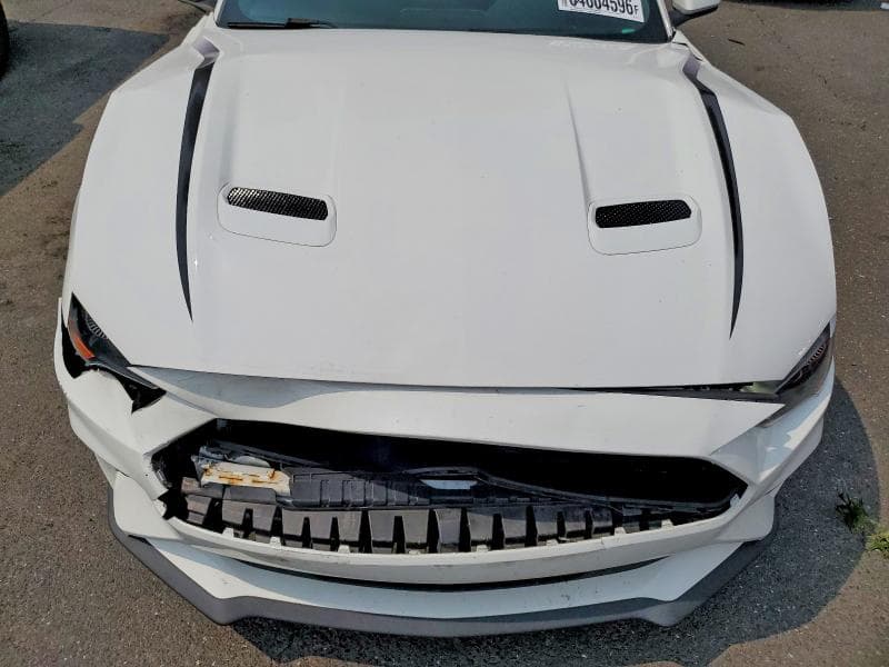 2018 FORD MUSTANG 11
