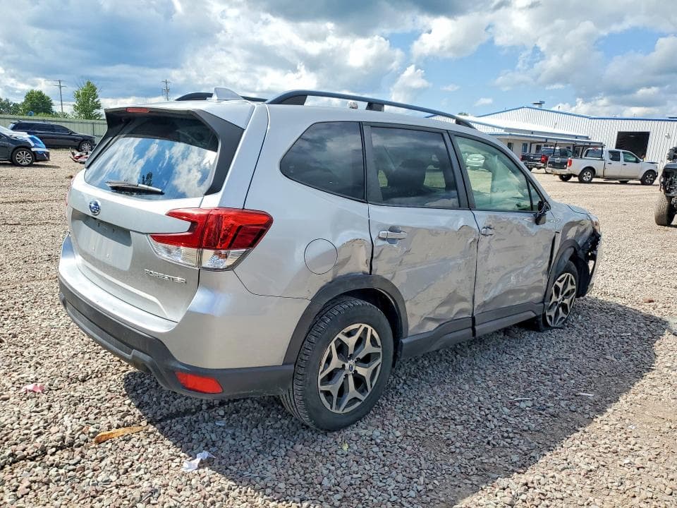 2019 SUBARU FORESTER PREMIUM 3
