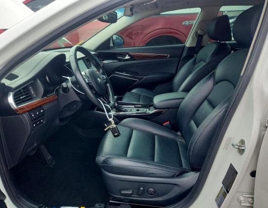 2019 KIA CADENZA TECHNOLOGY 7