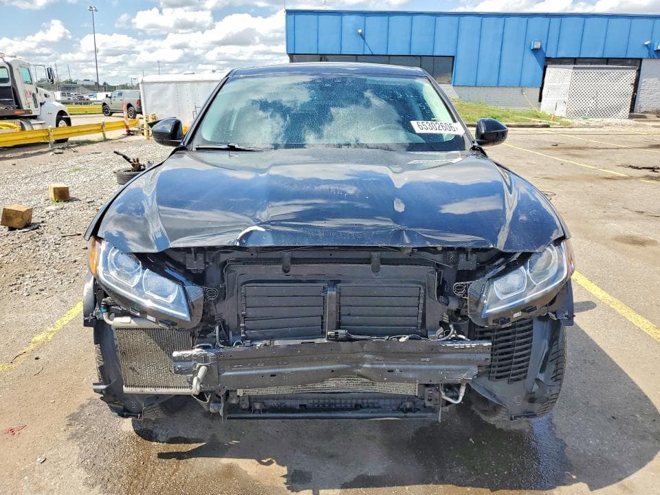 2018 JAGUAR F-PACE PREMIUM 5