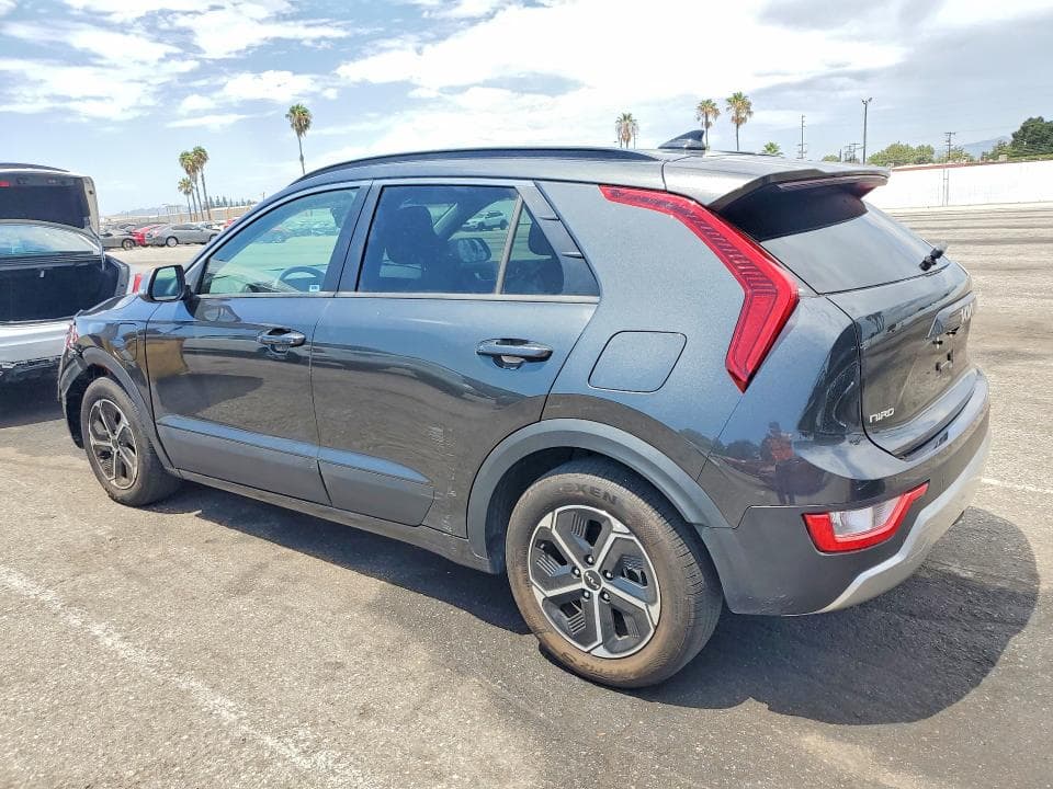 2023 KIA NIRO EX 2
