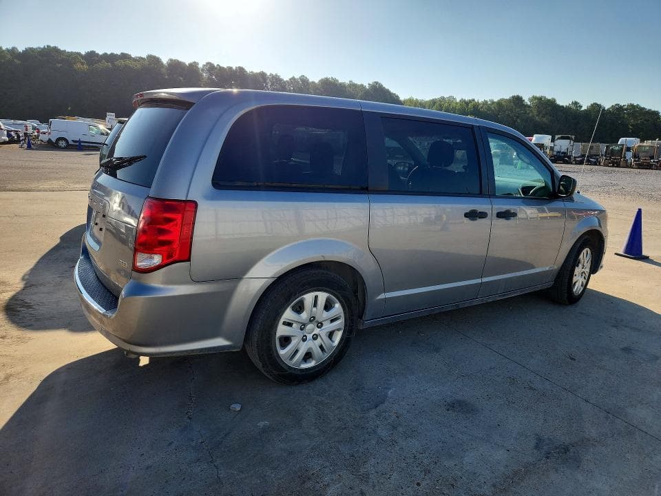 2019 DODGE GRAND CARAVAN SE 3