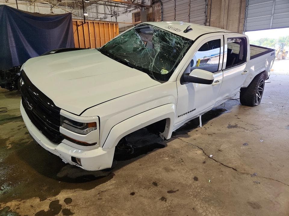 2017 CHEVROLET SILVERADO K1500 LT - 1