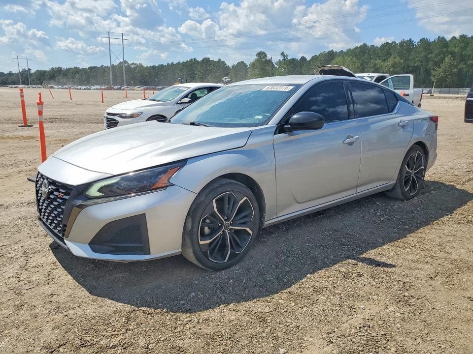 2024 NISSAN ALTIMA SR - 1