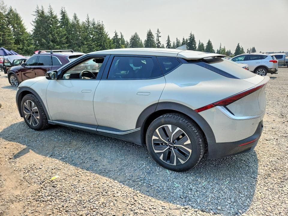 2024 KIA EV6 LIGHT LONG RANGE 2