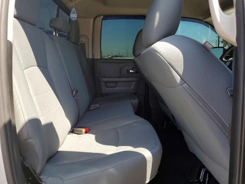 2017 RAM 1500 SLT 10