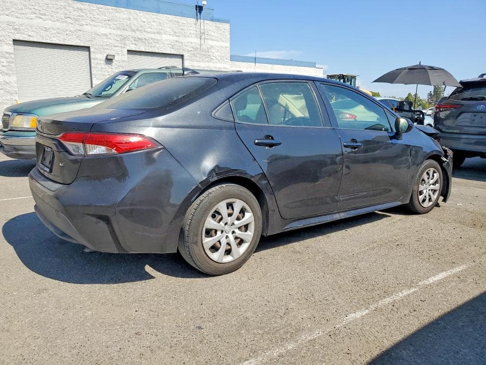 2020 TOYOTA COROLLA LE 3