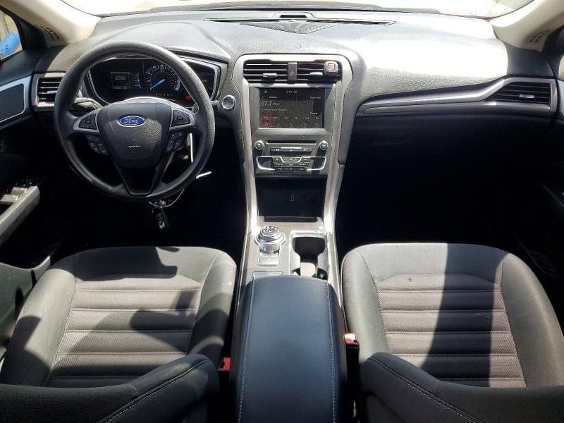 2017 FORD FUSION SE 8