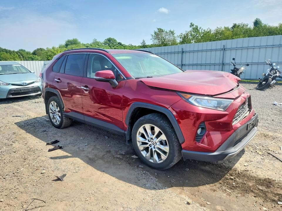 2019 TOYOTA RAV4 LIMITED 4