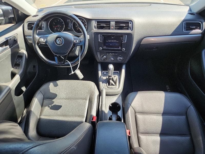 2017 VOLKSWAGEN JETTA SE 8