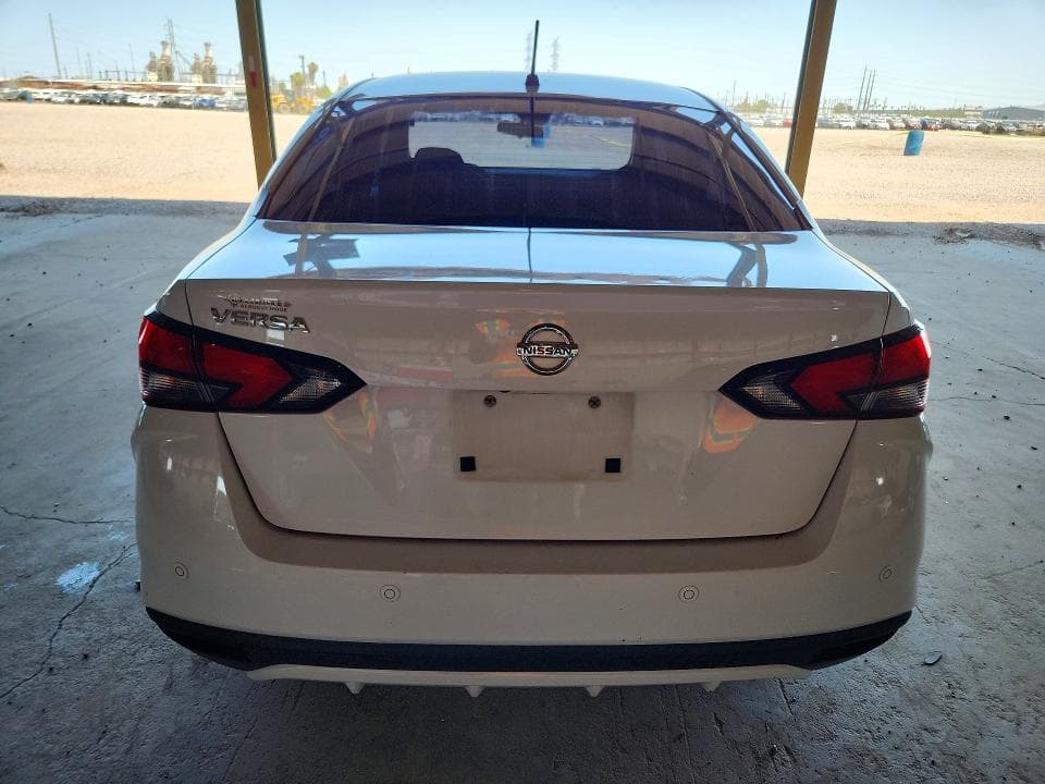 2020 NISSAN VERSA S 6