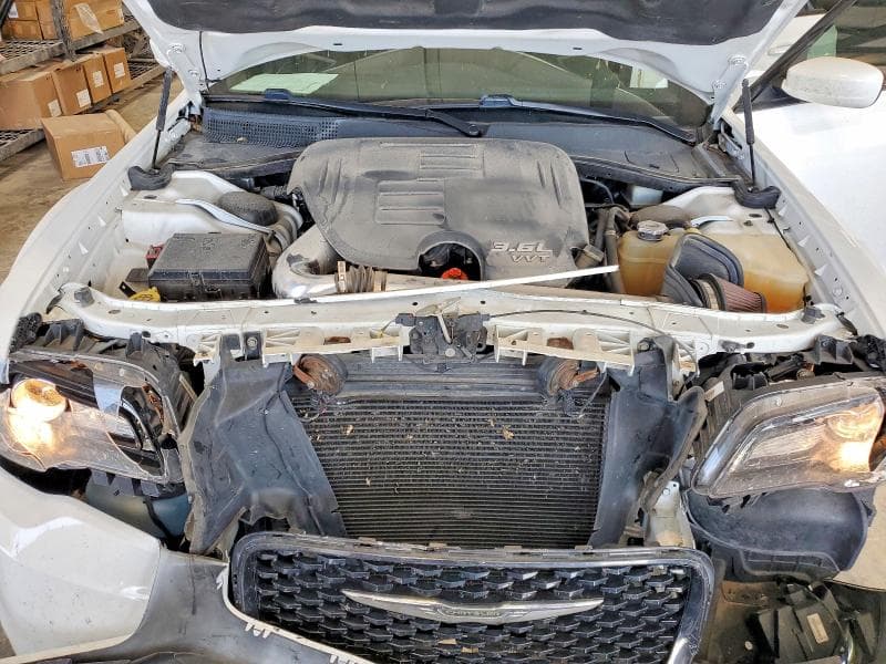 2018 CHRYSLER 300 S 11
