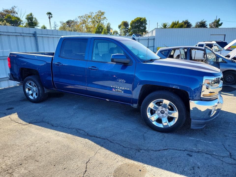 2017 CHEVROLET SILVERADO K1500 LT 4