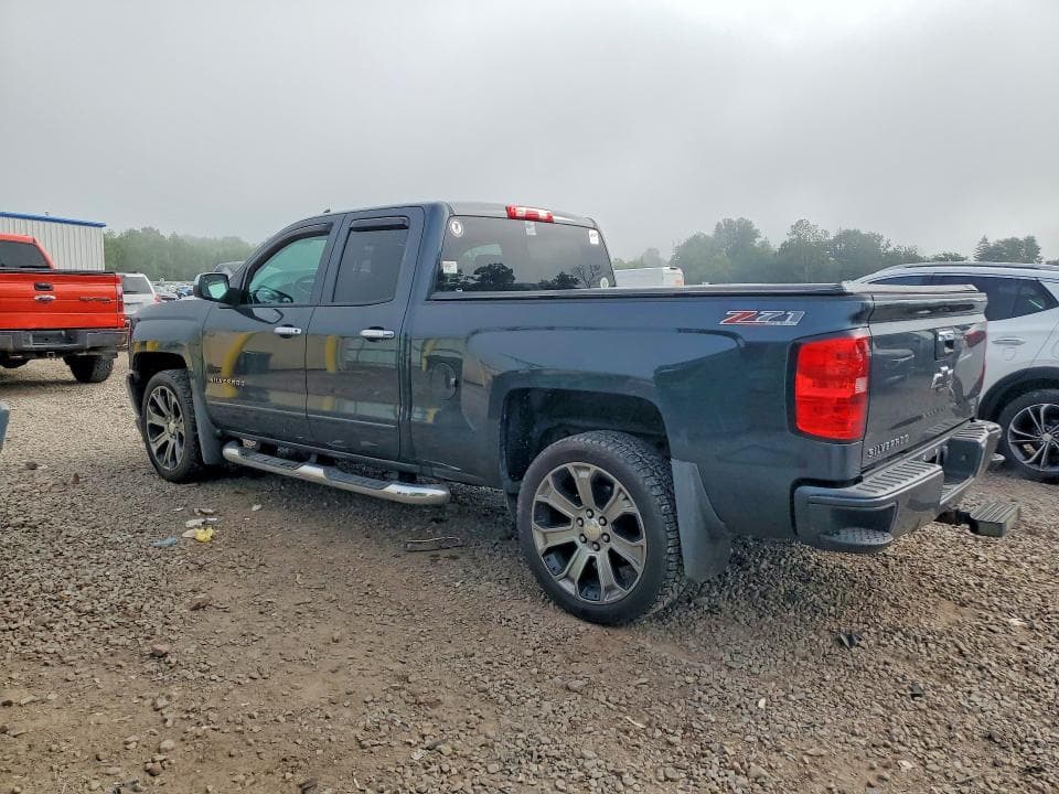 2017 CHEVROLET SILVERADO K1500 LT 2