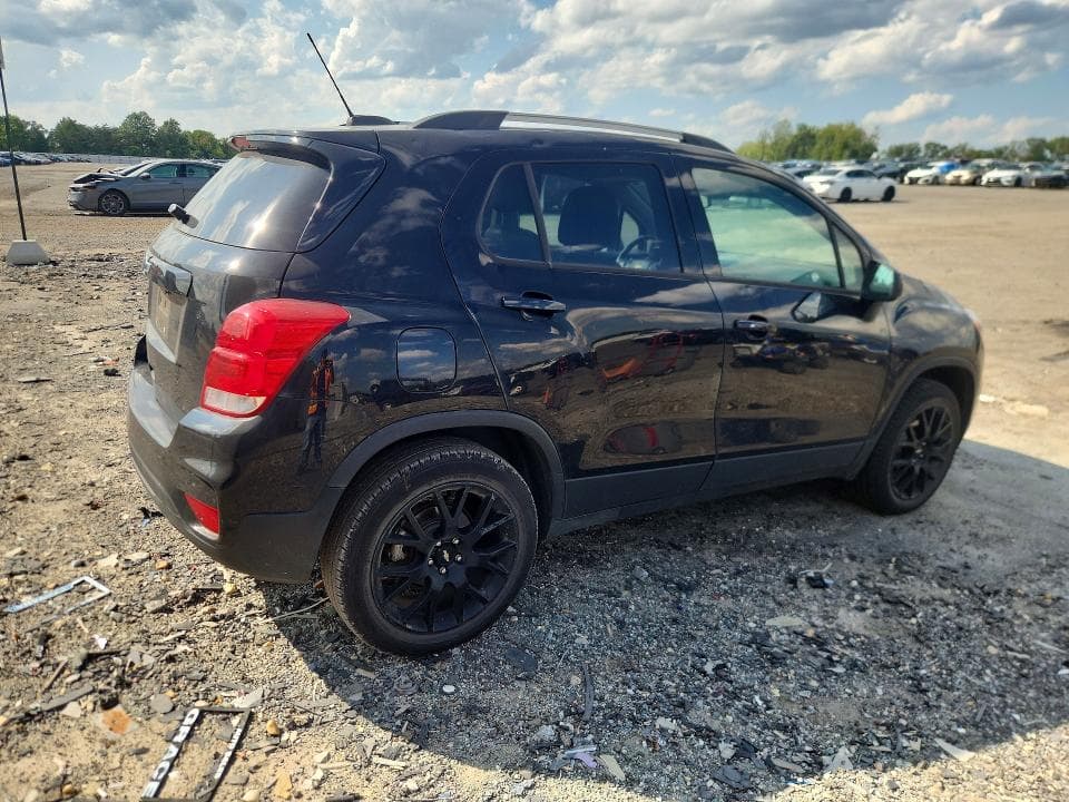 2022 CHEVROLET TRAX 1LT 3