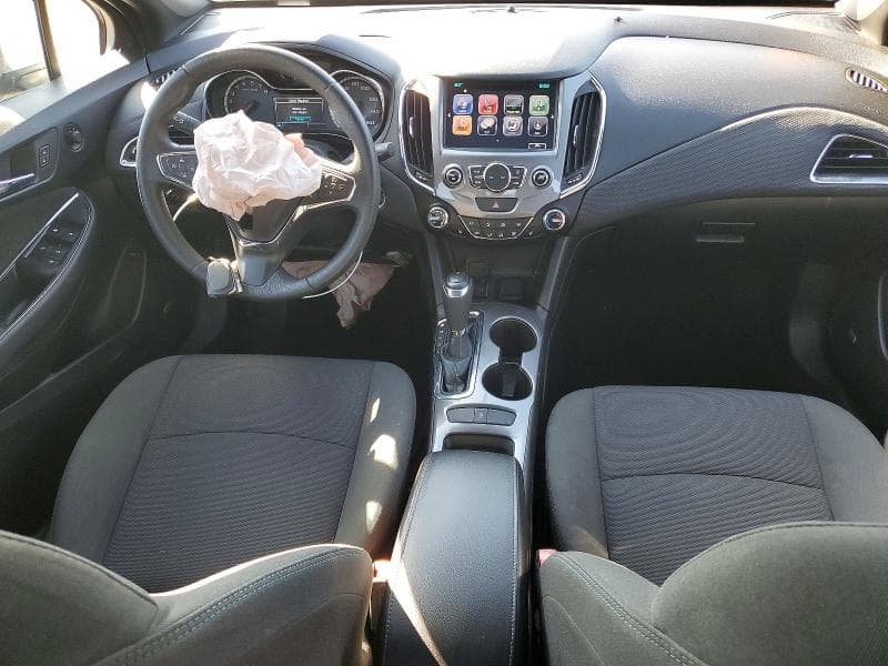 2017 CHEVROLET CRUZE LT 8