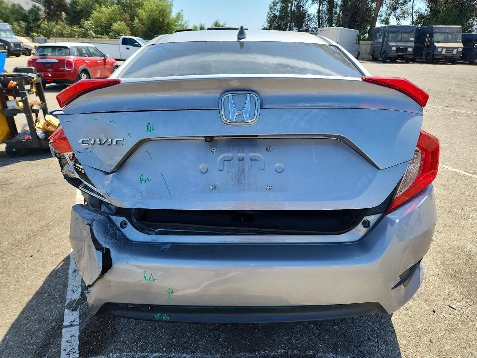 2018 HONDA CIVIC EX 6