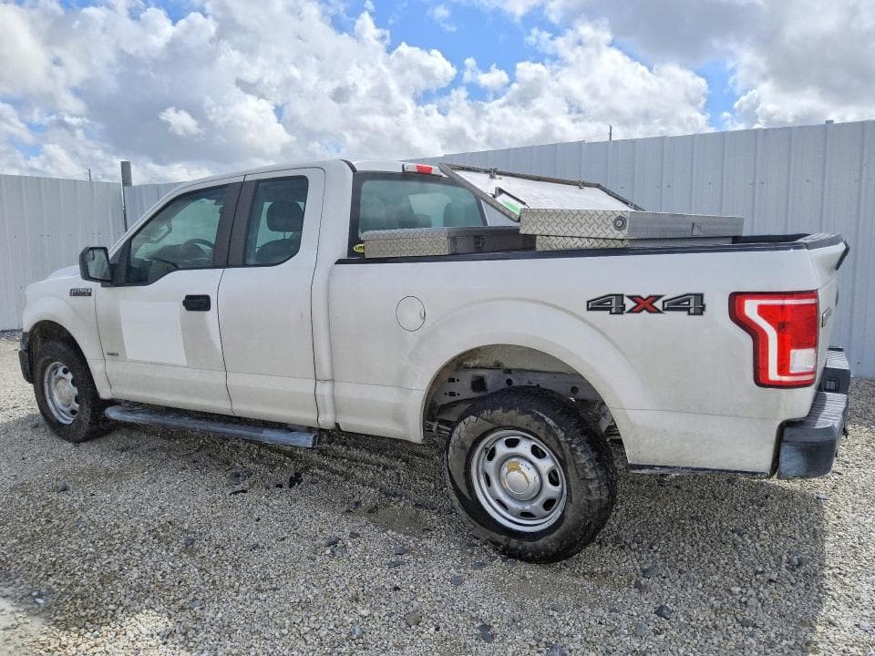 2017 FORD F150 SUPER CAB 2