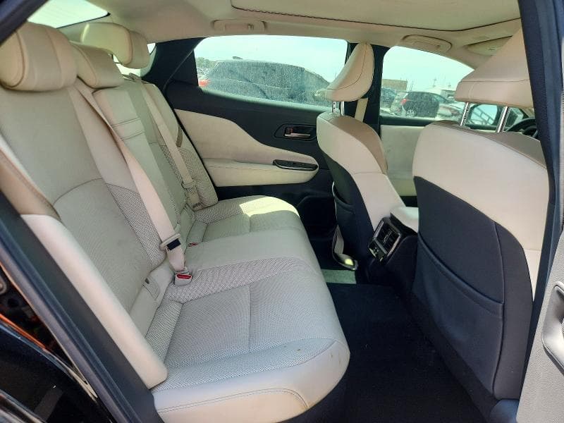 2024 TOYOTA CROWN LIMITED 10