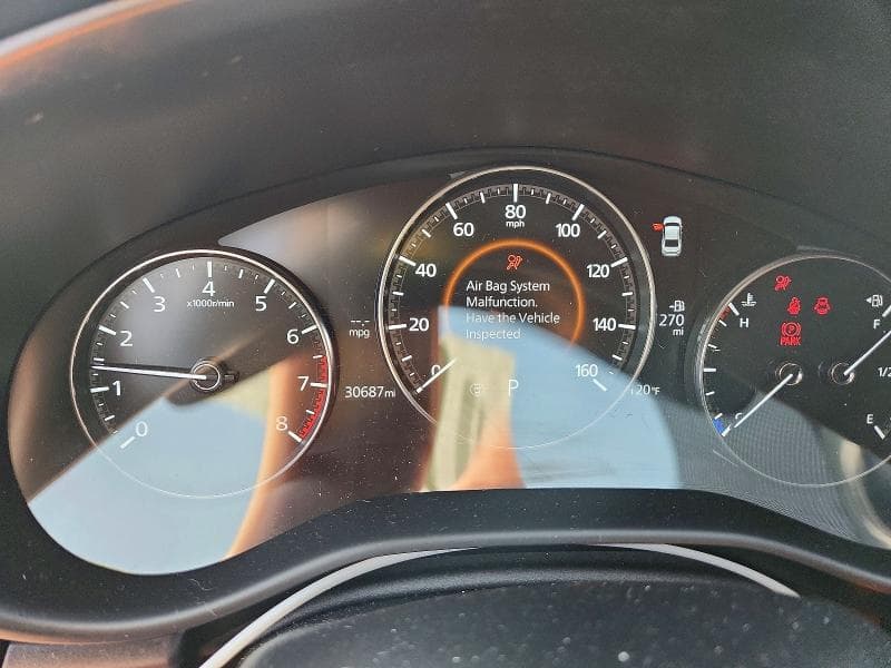 2023 MAZDA 3 PREFERRED 9