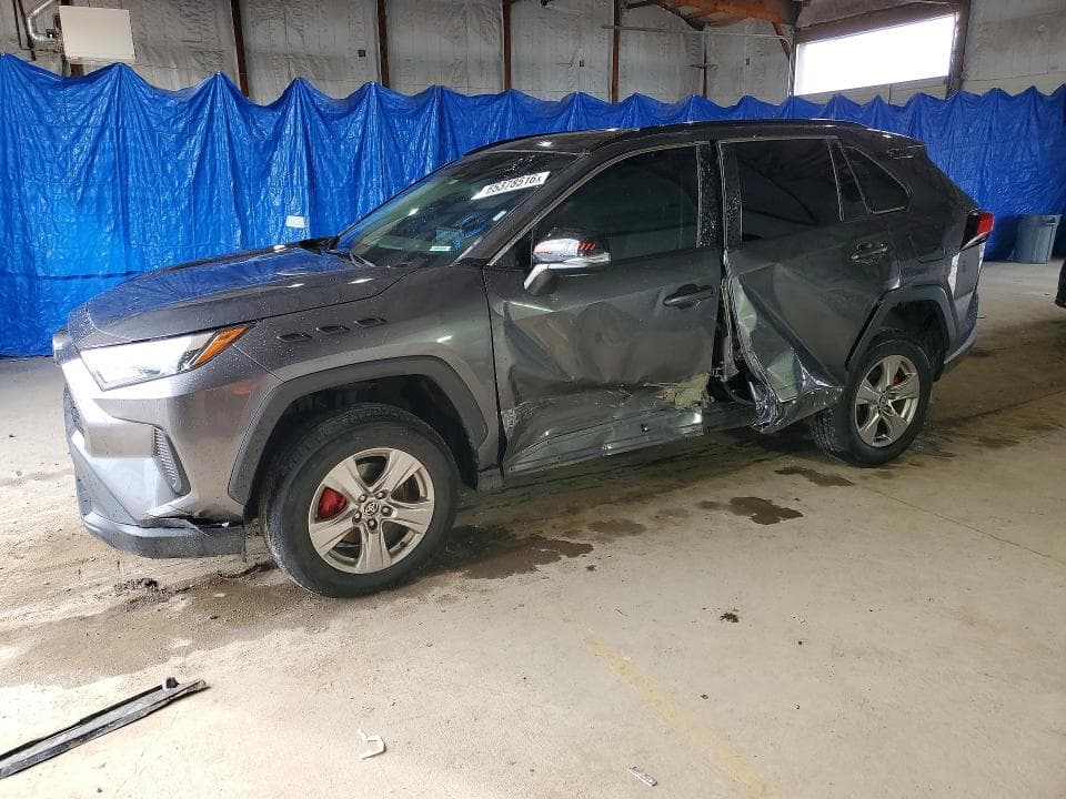 2024 TOYOTA RAV4 XLE - 1