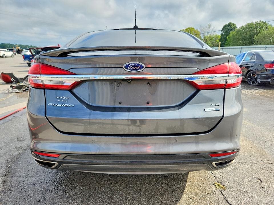 2017 FORD FUSION SE 6