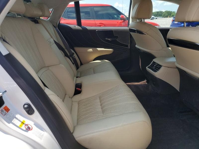 2018 LEXUS LS 500 BASE 10