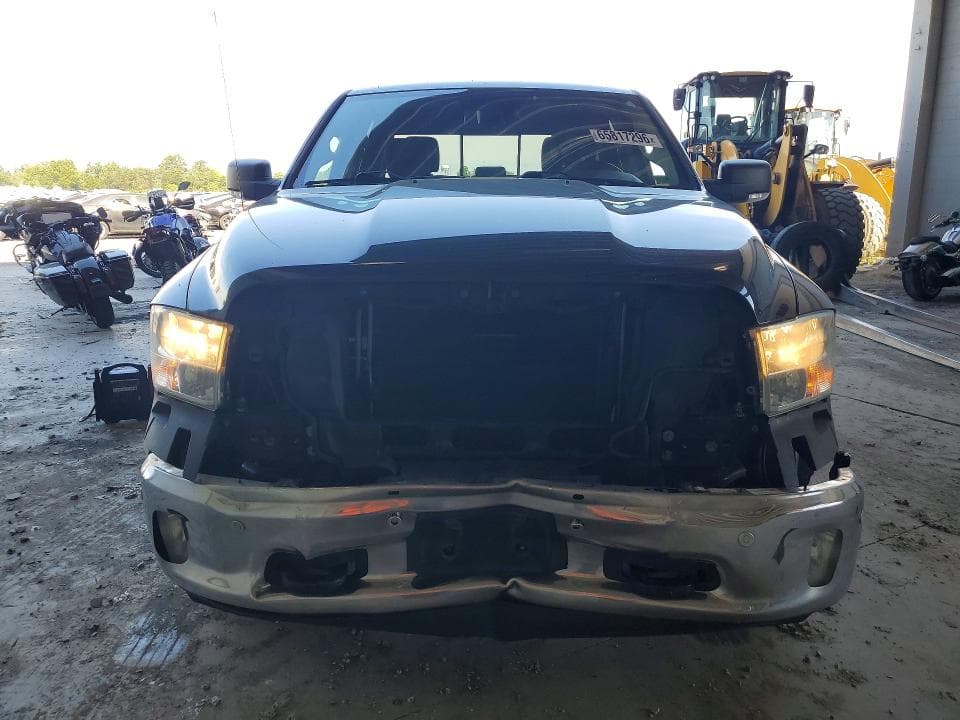 2017 RAM 1500 SLT 5