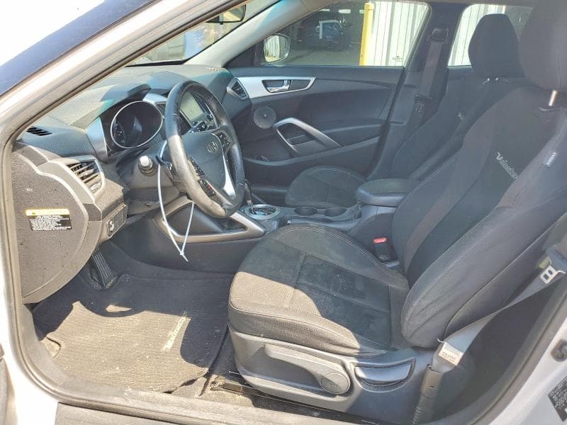 2017 HYUNDAI VELOSTER BASE 7