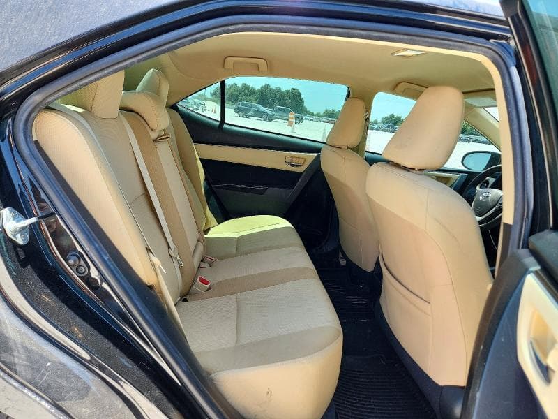 2018 TOYOTA COROLLA LE 10