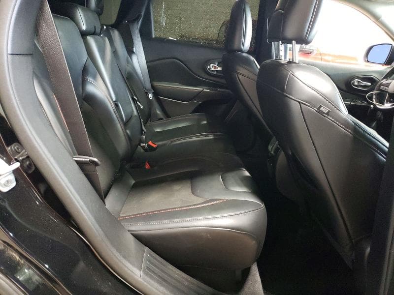 2020 JEEP CHEROKEE TRAILHAWK 11