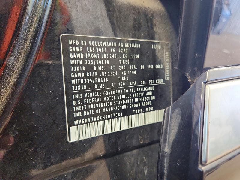 2017 VOLKSWAGEN TIGUAN SPORT 13