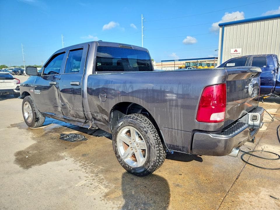 2018 RAM 1500 ST 2