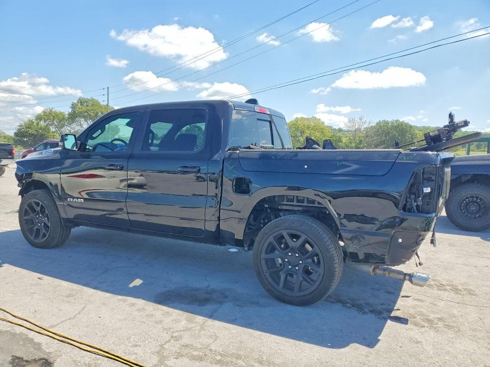 2024 RAM 1500 LARAMIE 2