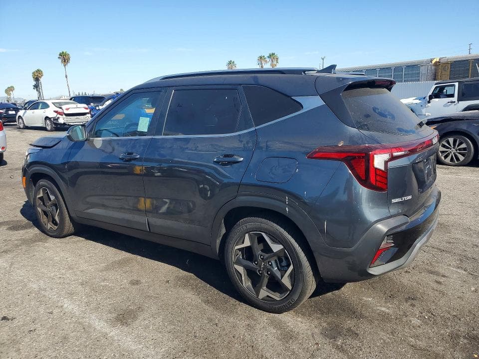 2024 KIA SELTOS EX 2