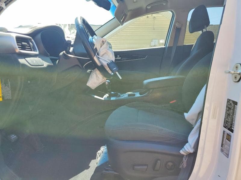 2017 KIA SORENTO LX V6 7