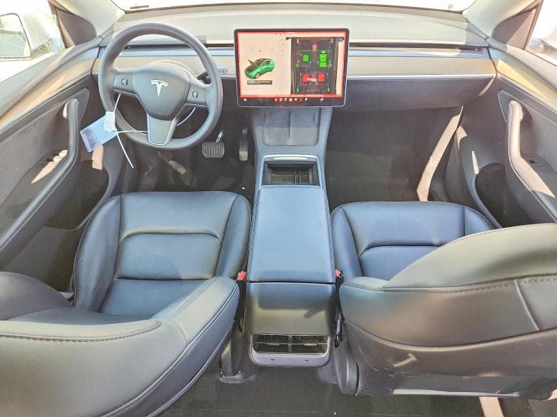 2022 TESLA MODEL Y 8