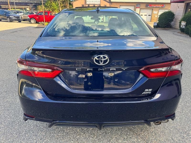 2022 TOYOTA CAMRY SE 14