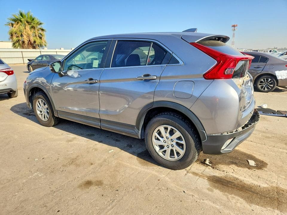2018 MITSUBISHI ECLIPSE CROSS ES 2