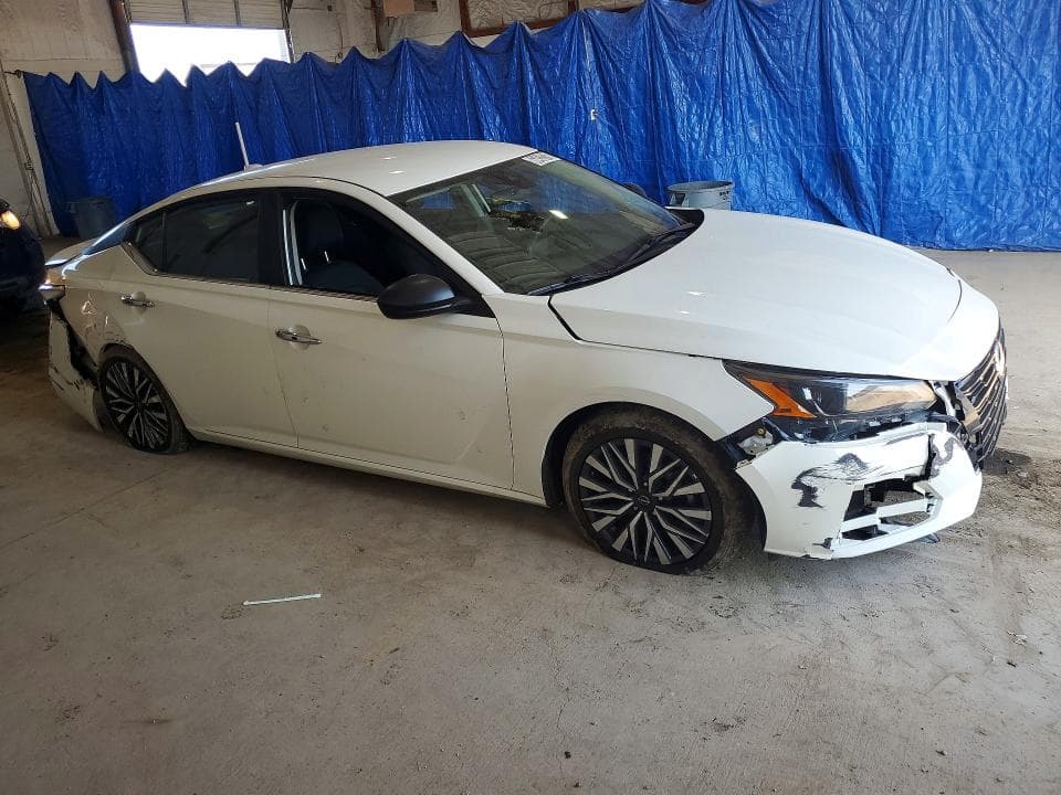 2025 NISSAN ALTIMA SV 4