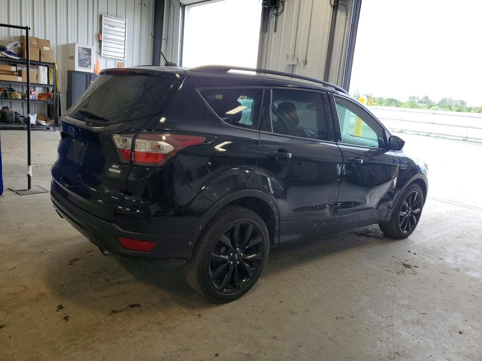 2018 FORD ESCAPE SE 3