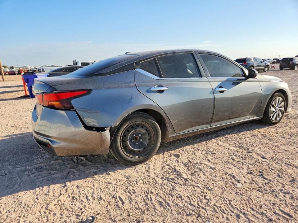 2020 NISSAN ALTIMA S 3