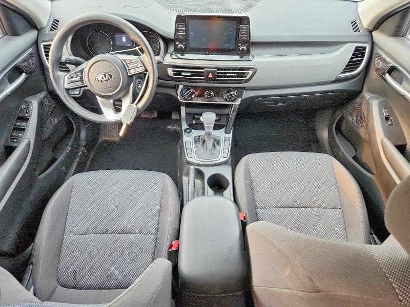 2021 KIA SELTOS LX 8