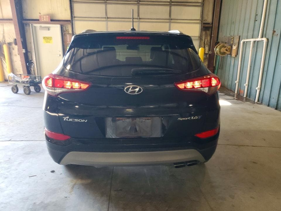 2017 HYUNDAI TUCSON SPORT 6