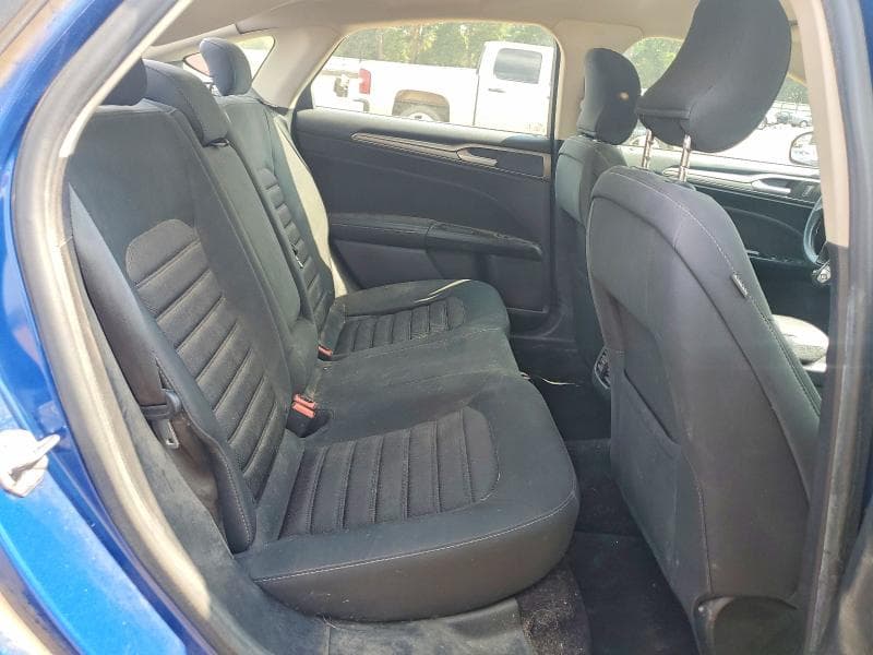 2017 FORD FUSION SE 10