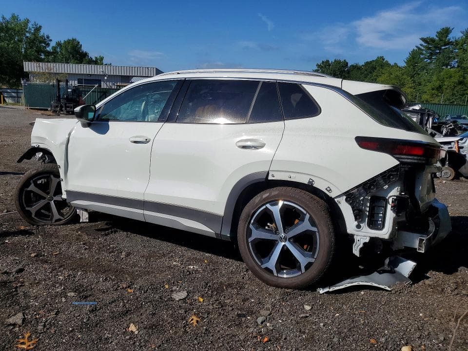 2026 VOLKSWAGEN TIGUAN SE 2