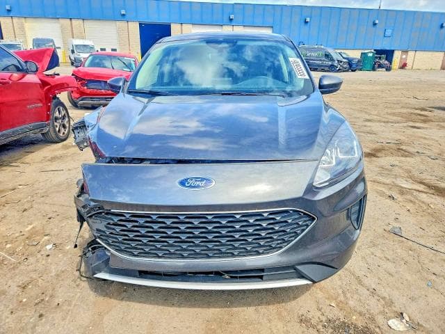 2020 FORD ESCAPE SE 5